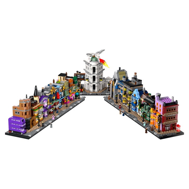 LEGO Harry Potter Diagon Alley Wizarding Shops 76444