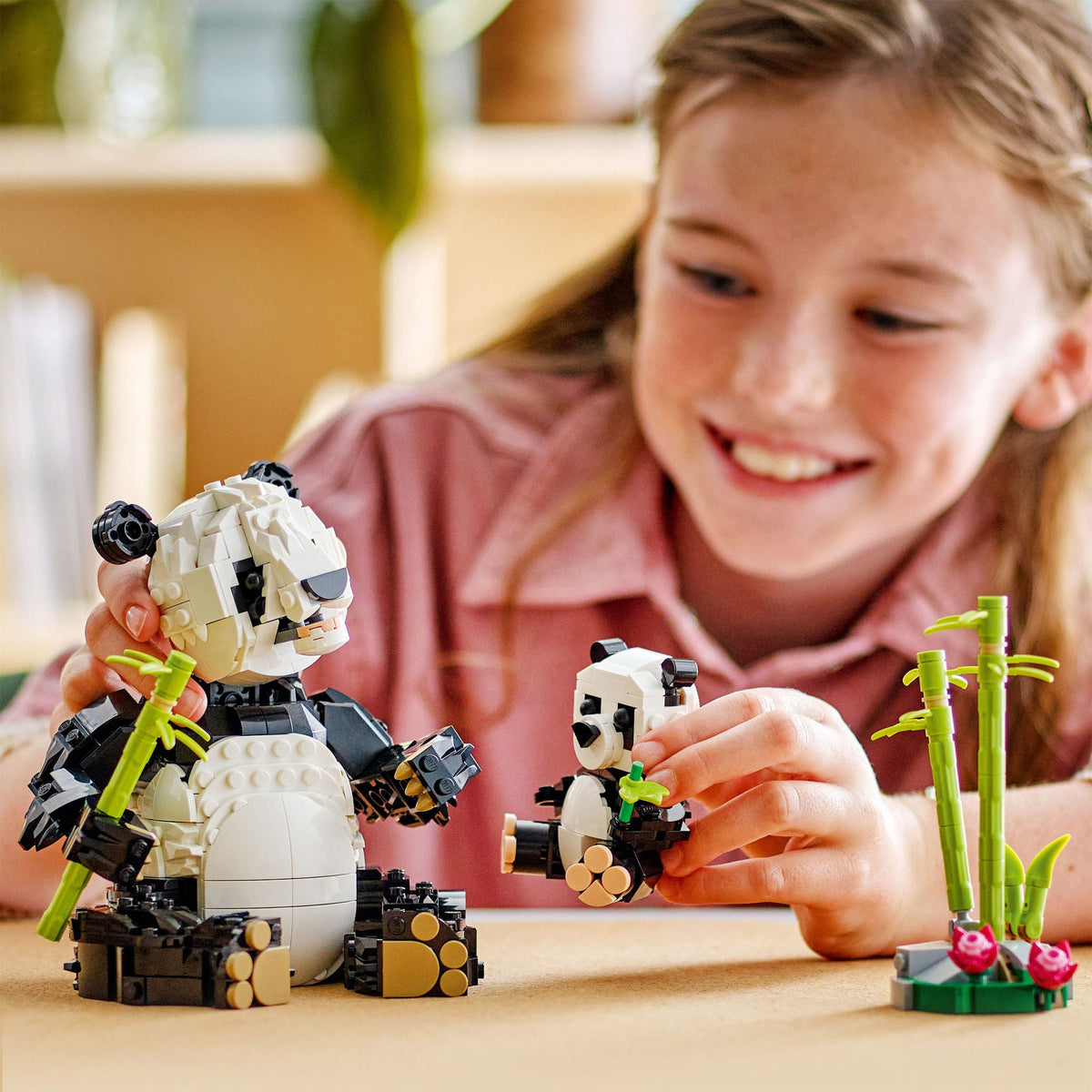 LEGO Creator 3 in 1 Wild Animals Panda Family 31165