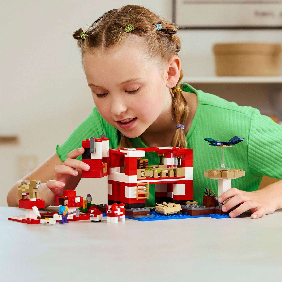 LEGO Minecraft The Mooshroom House 21270