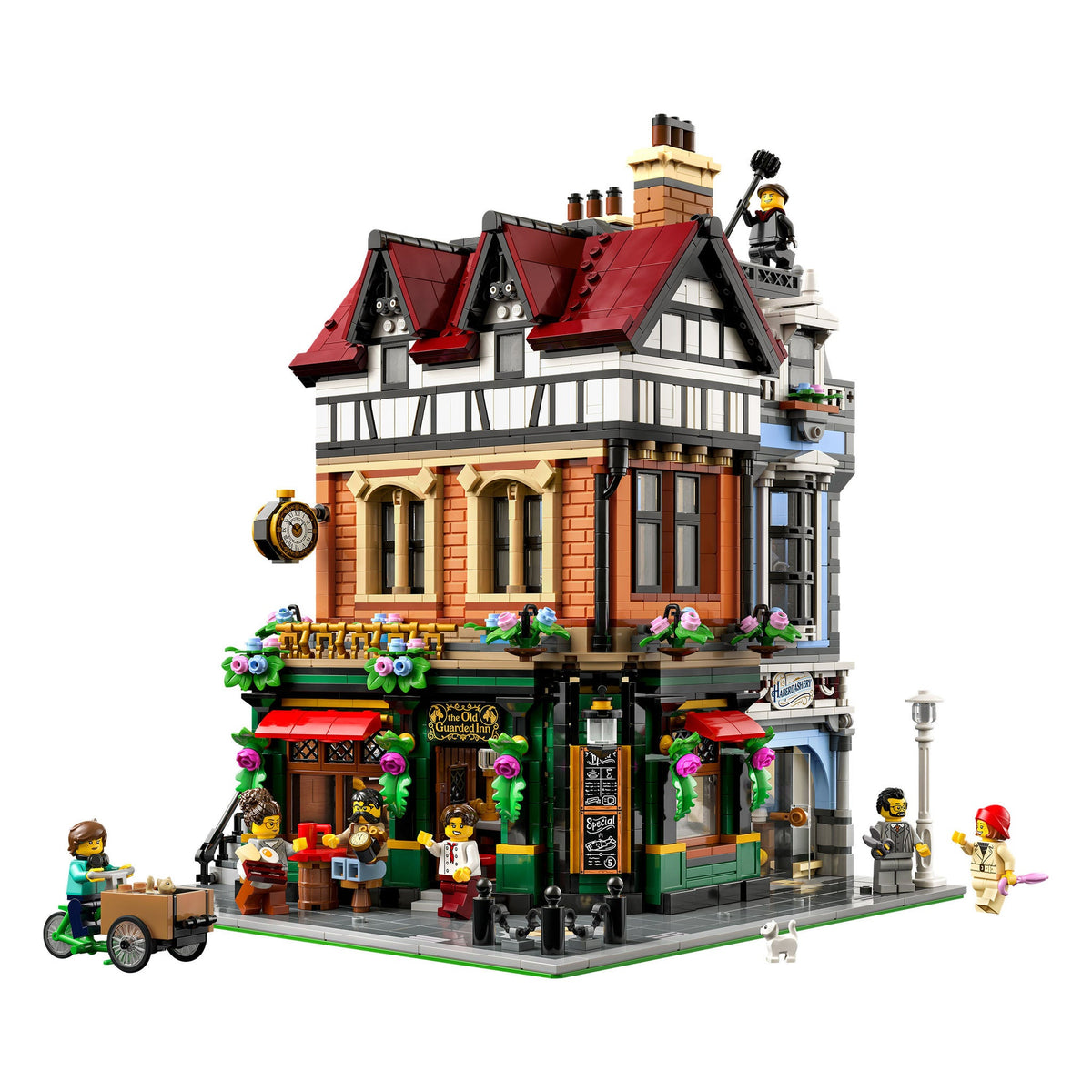 LEGO Icons Tudor Corner Building Kit 10350 3266-Piece