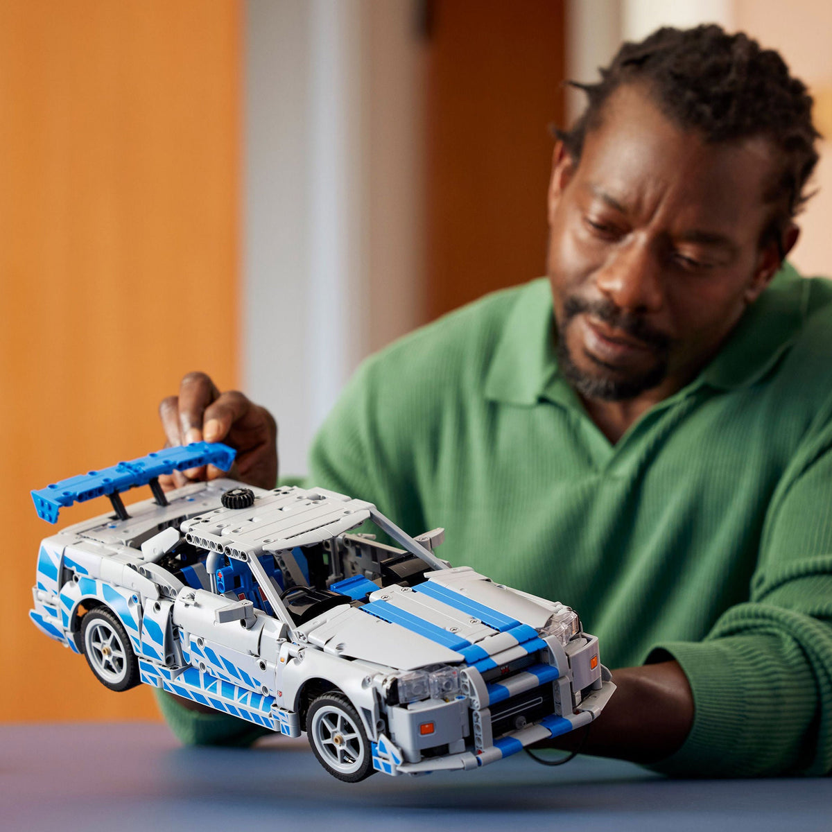LEGO Technic 2 Fast 2 Furious Nissan Skyline GT-R R34 42210