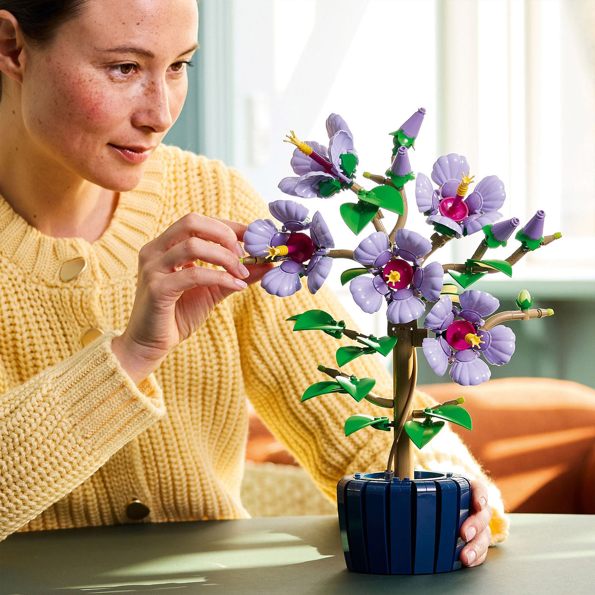 LEGO Botanicals Hibiscus Flower 10372