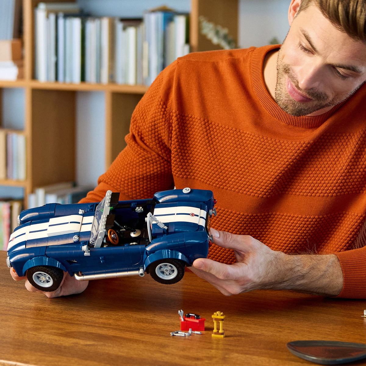 LEGO Icons Shelby Cobra 427 S/C 10357