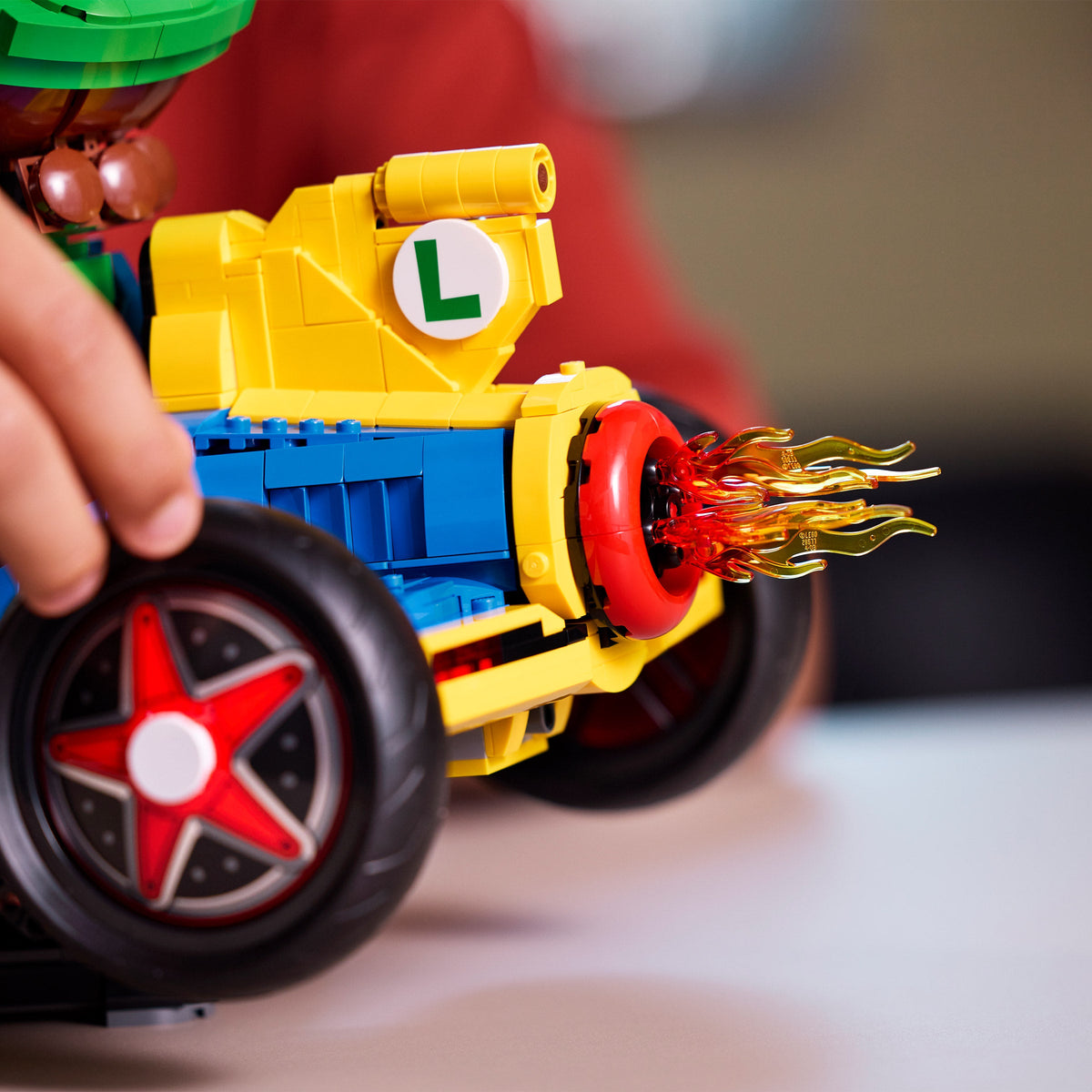 LEGO Mario Kart Luigi & Mach 8 Set 72050